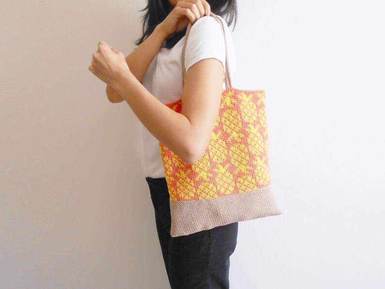 Crochet Pattern: Pina Colada Tote Bag Tapestry Pineapple Design (PDF Pattern) image 6