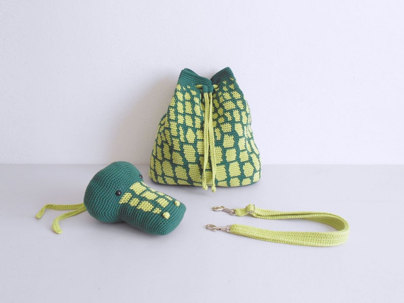 Crochet pattern for Crocodile Bag-Pack. Crochet backpack, crochet bag, tapestry bag, tapestry crochet, amigurumi bag, crochet crocodile image 9