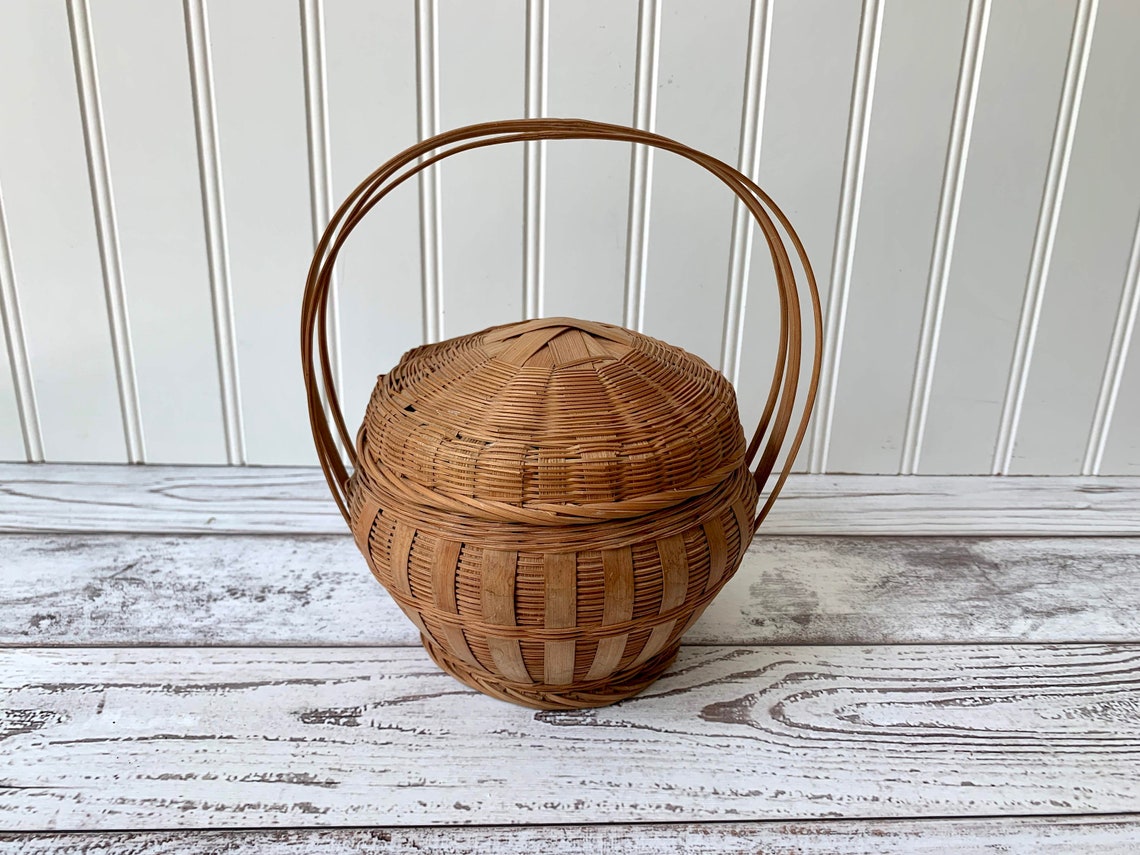 Vintage Wicker Basket with Lid Small Storage Basket Boho Etsy