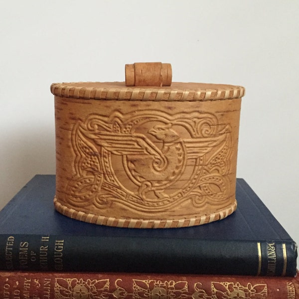 Russian Birch Bark Box, Russian Birch Wood, Rustic Siberian Box, Russian Folk Art, Russian Collectible, Russian Bird of Happiness