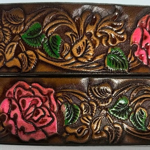 Name Belt Roses Painted  NBT931P - Belt is 1 1/2&quot; wide -  Includes name in center back, removable utility buckle & leather keeper