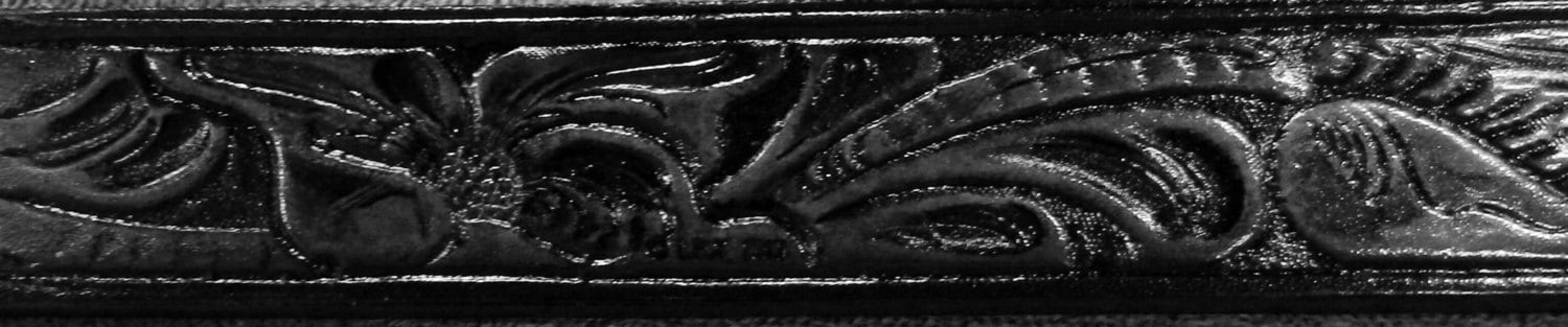 Name Belt. Western Design NBT929 - Belt is 1 1/2&quot; wide - Includes name in center back, removable utility buckle & leather keeper