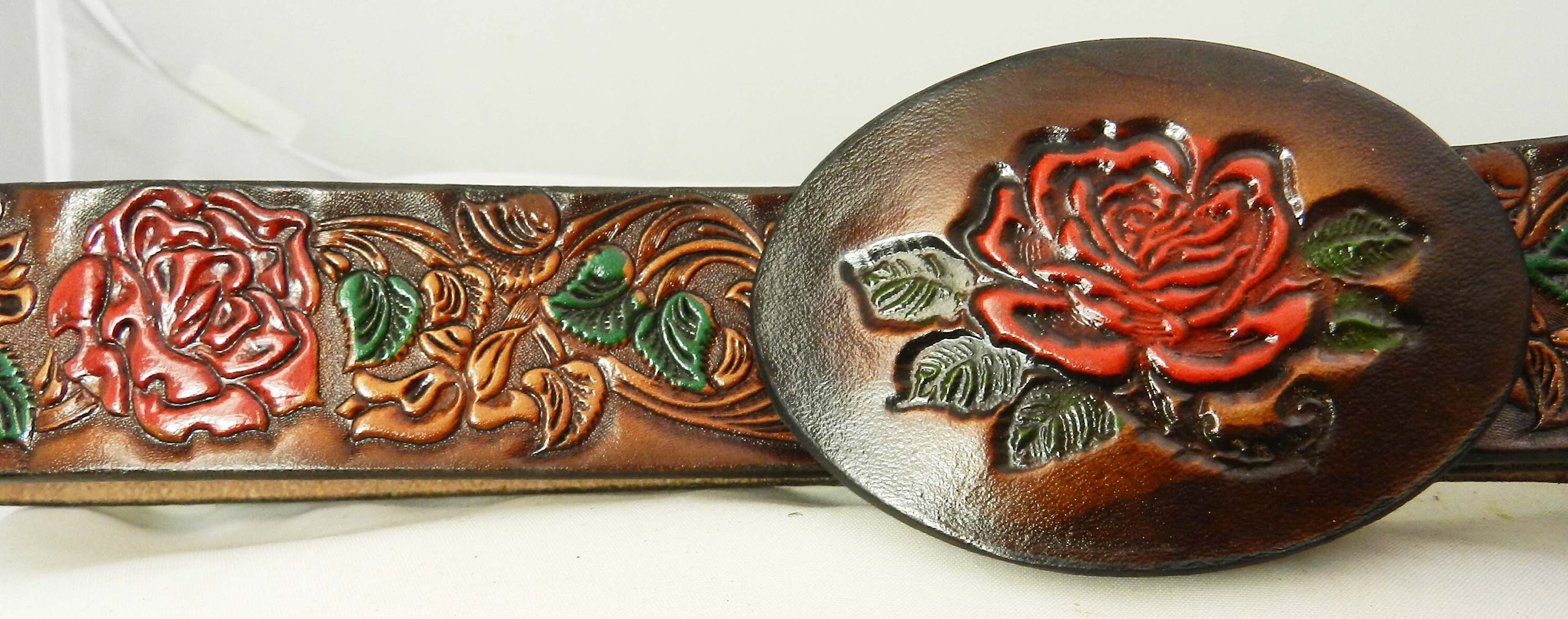 ROSES BELT & BUCKLE Set Includes Matching Leather Rose  display picture 1