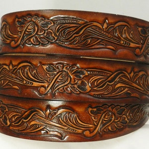 Leather Belt  BT940 - Western Carved Design 1 1/2" wide, includes removable utility buckle & leather keeper