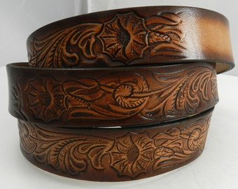 Name Belt Western design NBT928 - Belt is 1 1/2" wide - Includes name in center back, removable utility buckle & leather keeper
