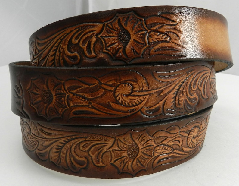 utility buckle /& leather keeper Name Belt Western design NBT928 Includes name in center back