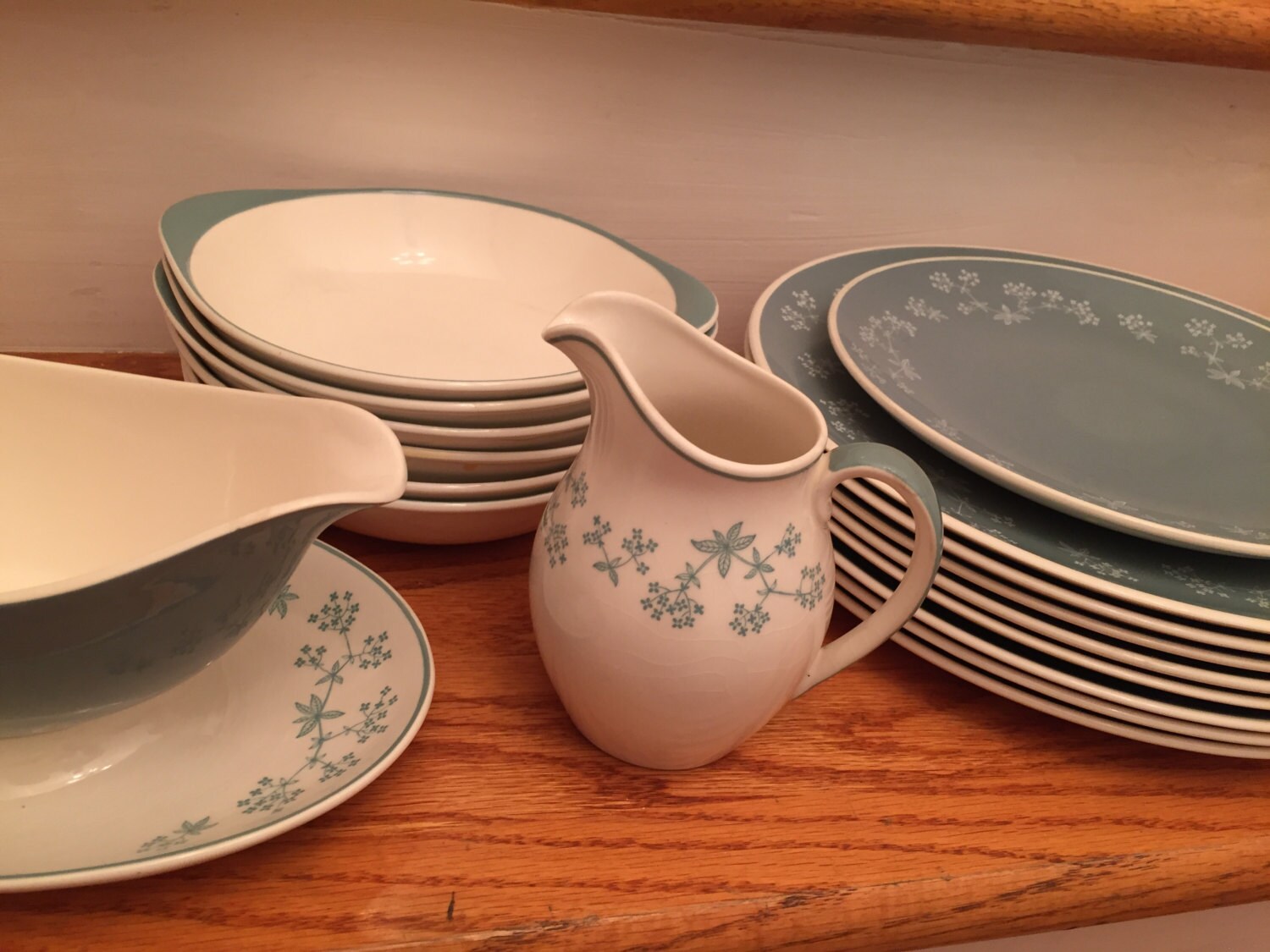 ロイヤルドルトン　ビンテージ　ヴィンテージ Vintage Royal Doulton - Queenslace D6447- China - Etsy New