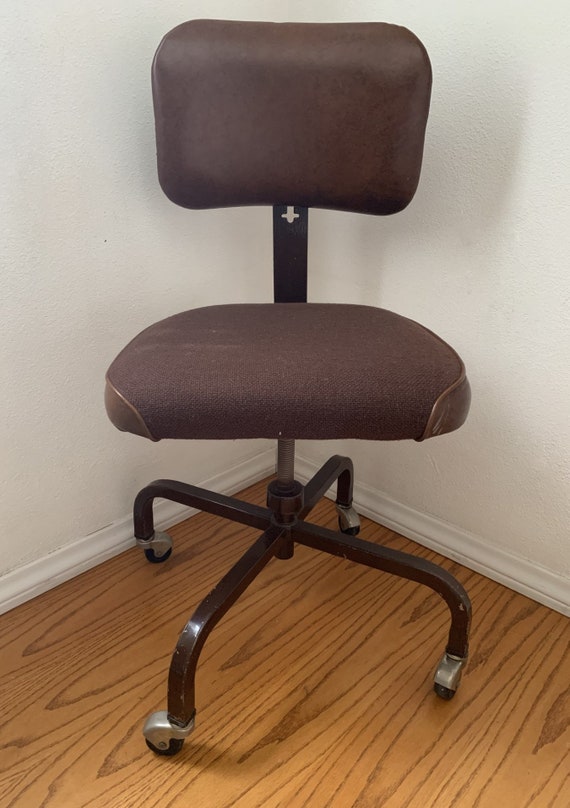 United chair company vintage deals