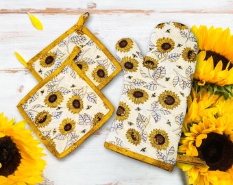 Handmade Quilted Golden Sunflower Cotton Oven Mitt and Oversized Pot Holder Set Perfect for Cooking, Baking, Grilling, Gifting! SHIPS FREE!