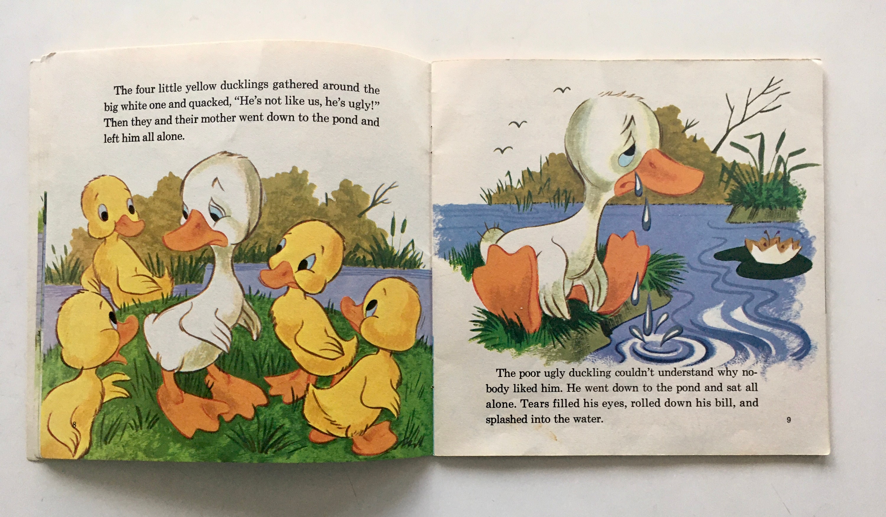 LP　UGLY DUCKLINGの２枚セット The Ugly Duckling 7' Vinyl Record / 24 Page Book, Disneyland - 340