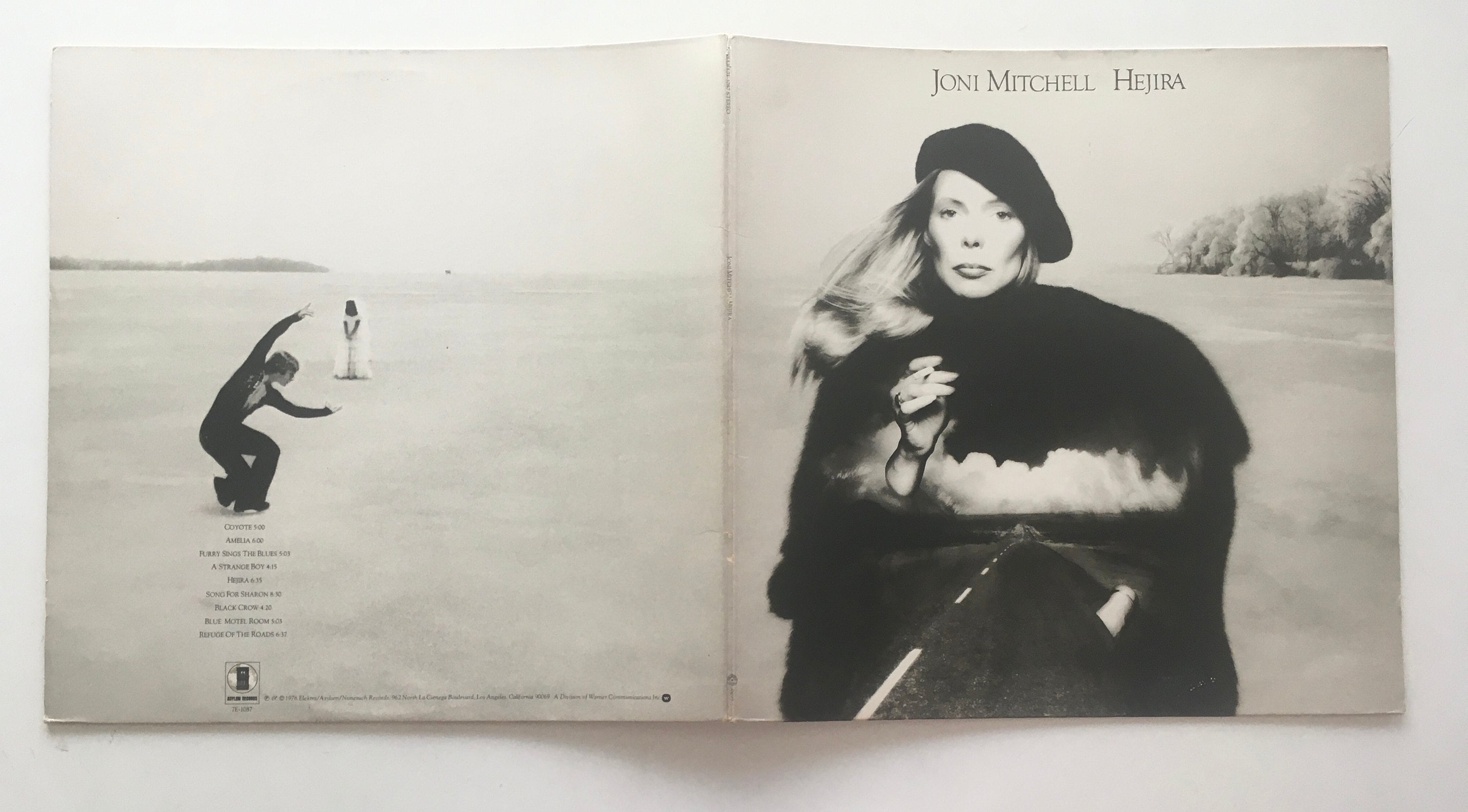 Joni Mitchell - Hejira LP Vinyl Record Album, Asylum Records - 7E