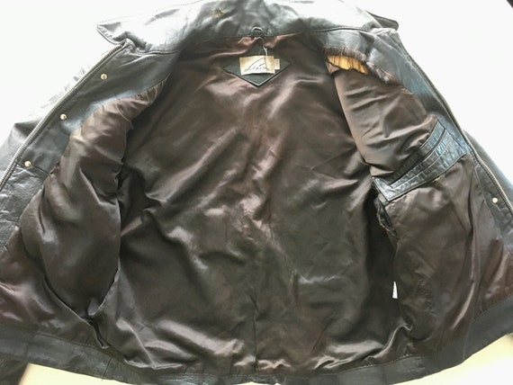 Black Leather Motorcycle Jacket (Converts to Vest… - image 10