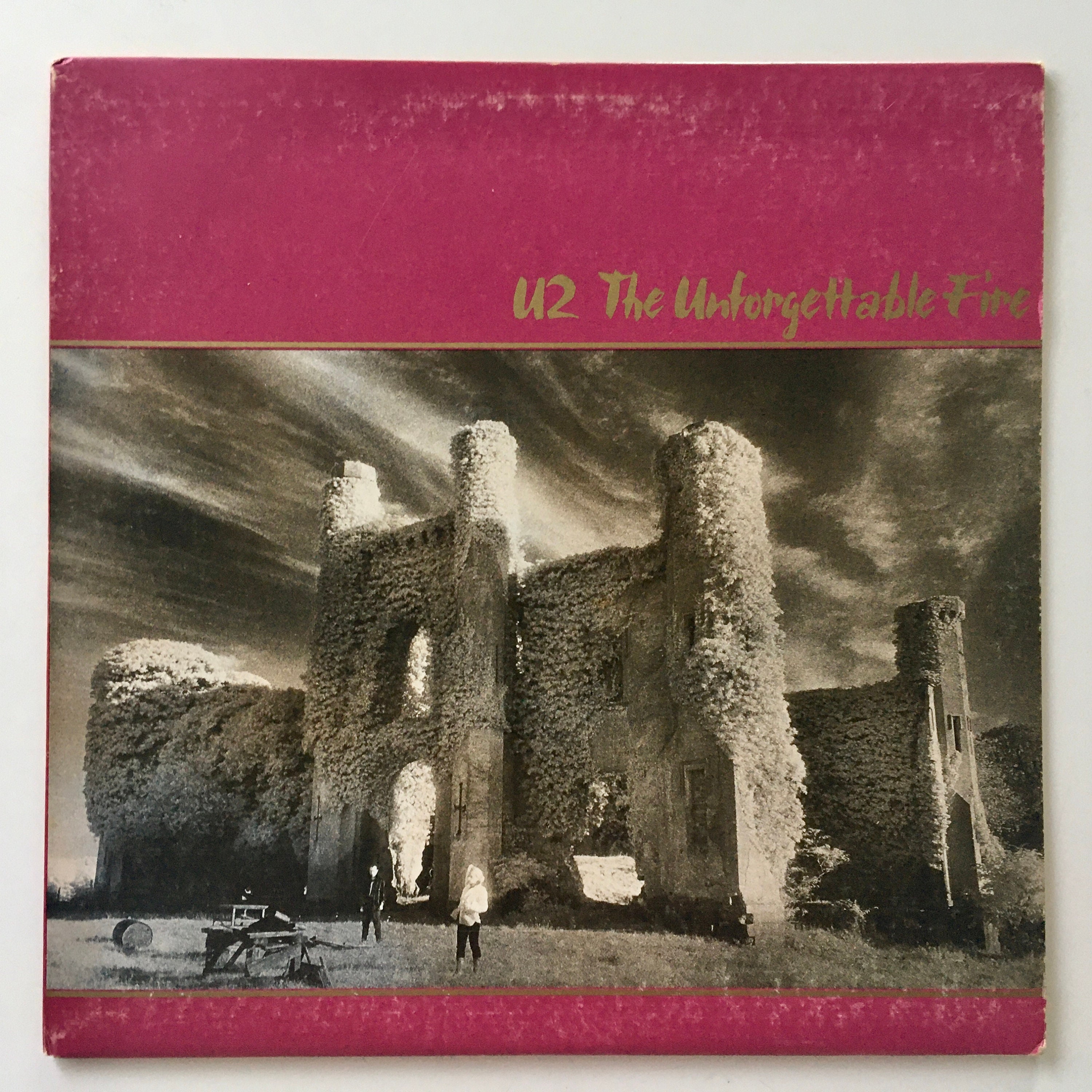 英LP U2 The Unforgettable Fire UK盤 Stereo il_fullxfull.3216353212_1hzr.jpg