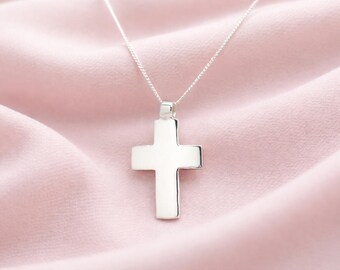 Small Sterling Silver Cross Pendant.