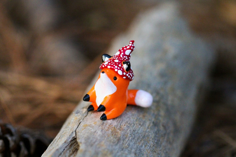 Made To Order Sitting Mushroom Fox Totem, Clay Red Fox Figure, Handmade Clay Figurine, Polymer Clay Red Fox, Fox Figure, Clay Sculpture image 1