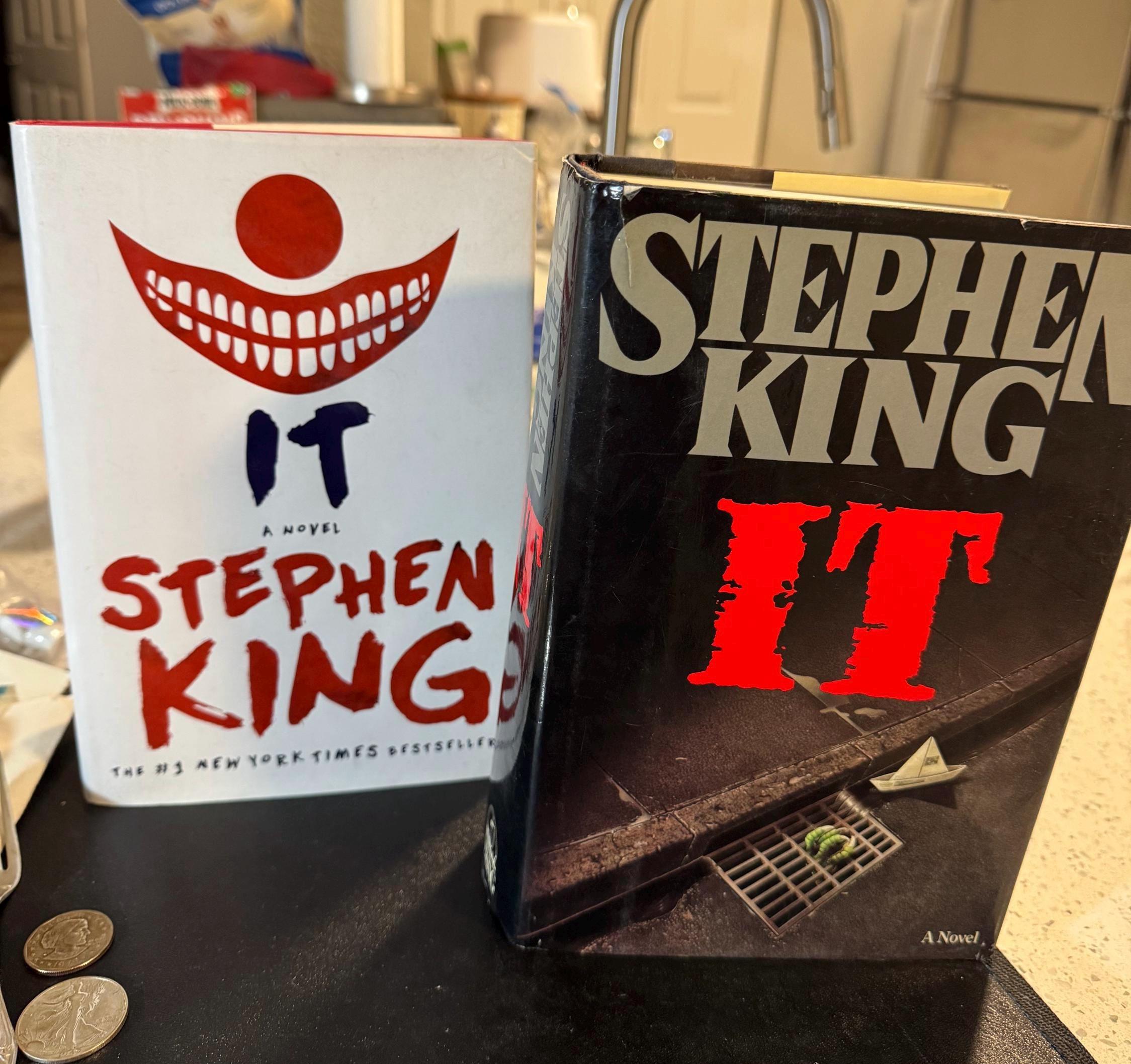 IT by Stephen King, First Edition Bundle - New & Old Cover - Etsy