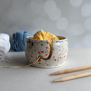 Yarn bowl for Crochet, fruity freckels ceramic yarn holders,knitting bowls,yarn organizer