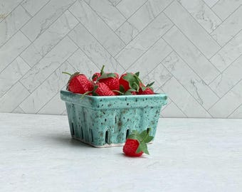 Ceramic Berry Basket: Handmade Pottery Fruit Bowl
