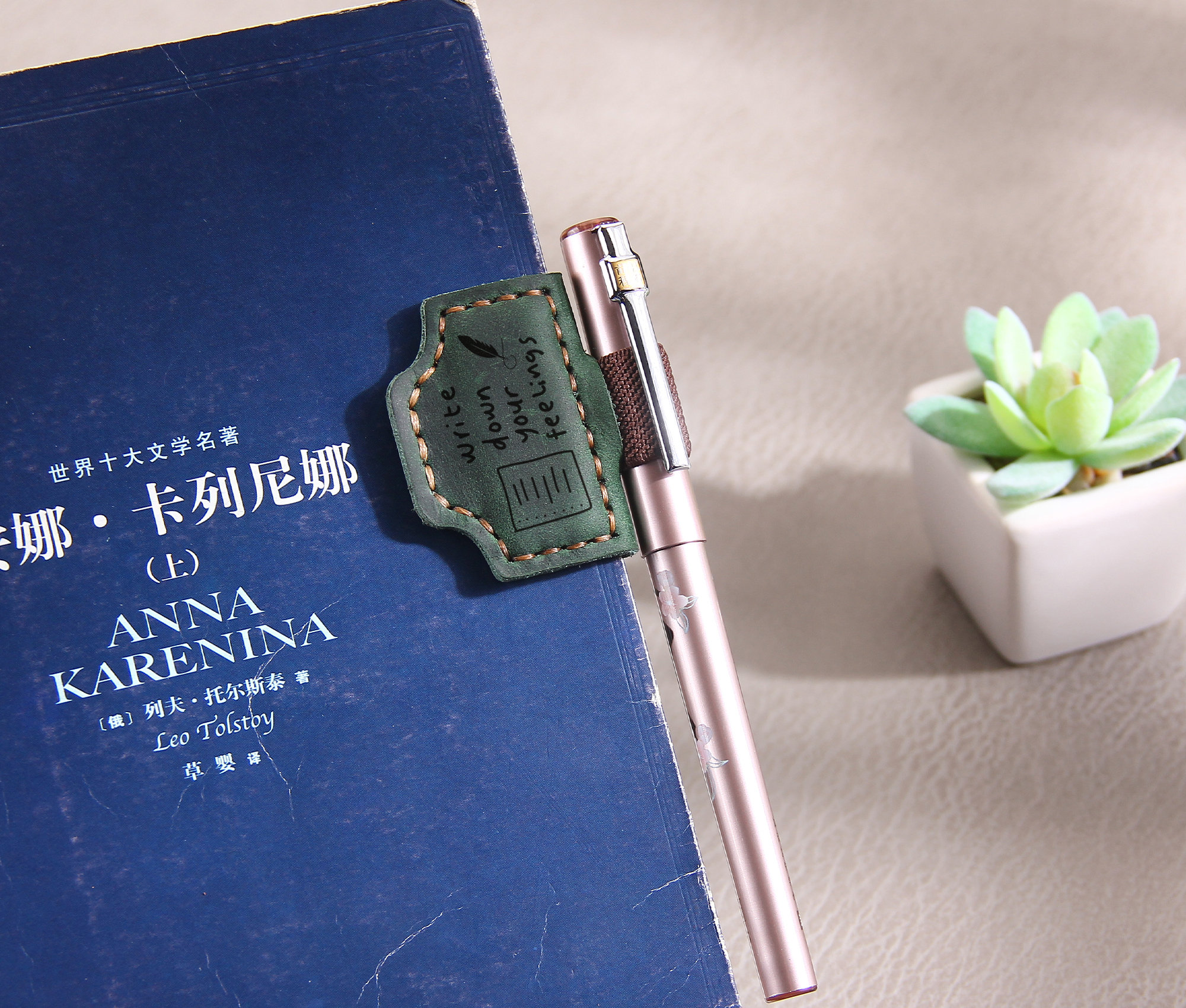 Personalised Leather Magnetic Pen Clip, Genuine Leather Pen Loop with Engraved Initials, Pen Holder for Travelers Notebook Journal Covers