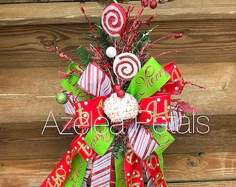 Present Christmas Tree Topper, Cupcake Candy Cane and Lime Green Bow, Chevron Decoration, Holiday Decor Christmas Wreath, Home Decor Holiday