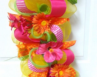 Summer Garland, Bright Garland, Deco Mesh Garland, Spring Fireplace Mantle, Hibiscus, Gerber Daisy Garland, Summer Arrangement, Home Decor