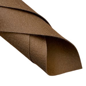 1 mm Espresso Merinowollfilz A4 Bogen - Nr. 16 - Reiner Wollfilz - Australische Merinowolle