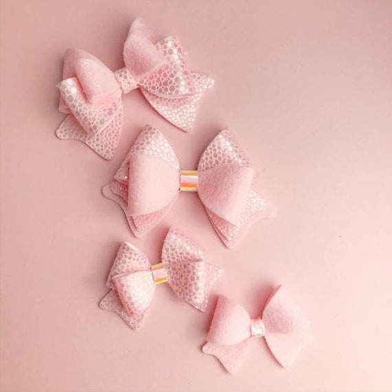 Dreamy Bow - TRACE AND CUT - Plastic Template - Glitter Glitter On The Wall Exclusive Il_570xn