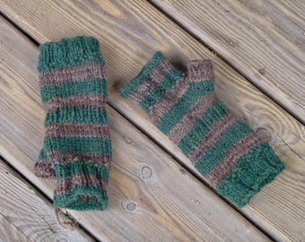 White Pine Hand-Knit Fingerless Wrist Warmer Gloves