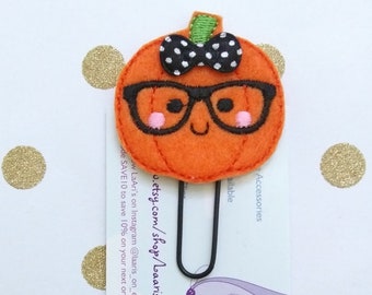 Pumpkin paper clip- Halloween planner clip - planner accessory- Fall planner clip-Fall bookmark- planner paper clip