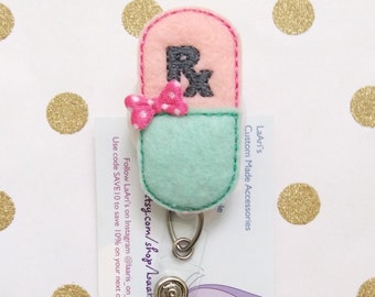 Pill badge reel- pharmacist reel- pharmacist badge-pharmacist gift-pharmacy tech reel badge- pharmacy tech gift