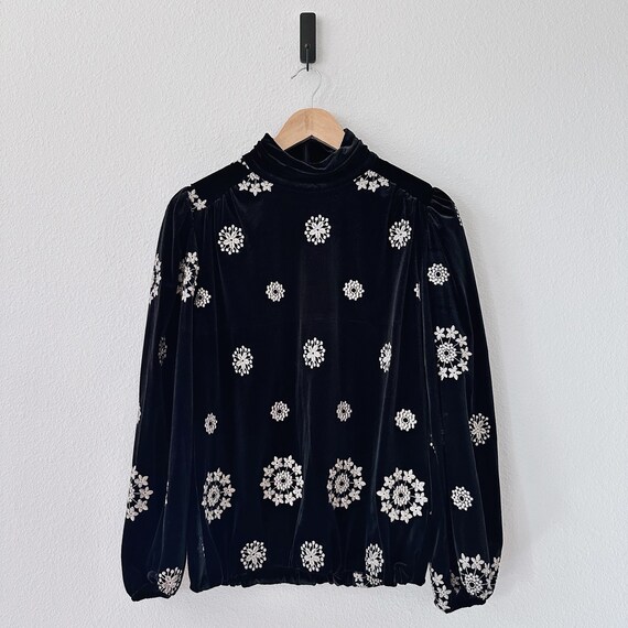 Zara Embroidered Ballon Sleeve Velvet Turtleneck … - image 5