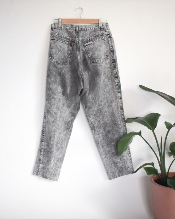 Size 29" | High Waisted Jeans | Stone Wash Gray   - image 2