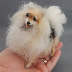 Spitz custom felted dog miniature Pomeranian look-alike custom dog replica needle felted dog soft sculpture dog remembrance dog keepsake image 7