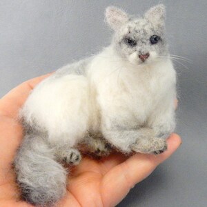 Custom felted cat sculpture Ragdoll Cat needle felted cat miniature custom cat replica Birman cat loss memorial Persian Cat Himalayan Cat image 8