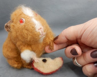 English Guinea Pig miniature cute custom pet replica hamster needle felted pet loss gift guinea pig 3D replica portrait from photos