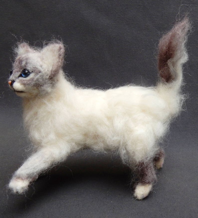 Custom felted cat sculpture Ragdoll Cat needle felted cat miniature custom cat replica Birman cat loss memorial Persian Cat Himalayan Cat image 7