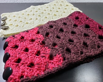 Crochet buttoned cowl, fan shape pattern, winter accessories, available in 2 colors/materials red (acrylic) or creme (wool)