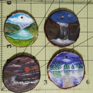Hand-Painted Wood Slice Ornament: Mini Acrylic Art Painting