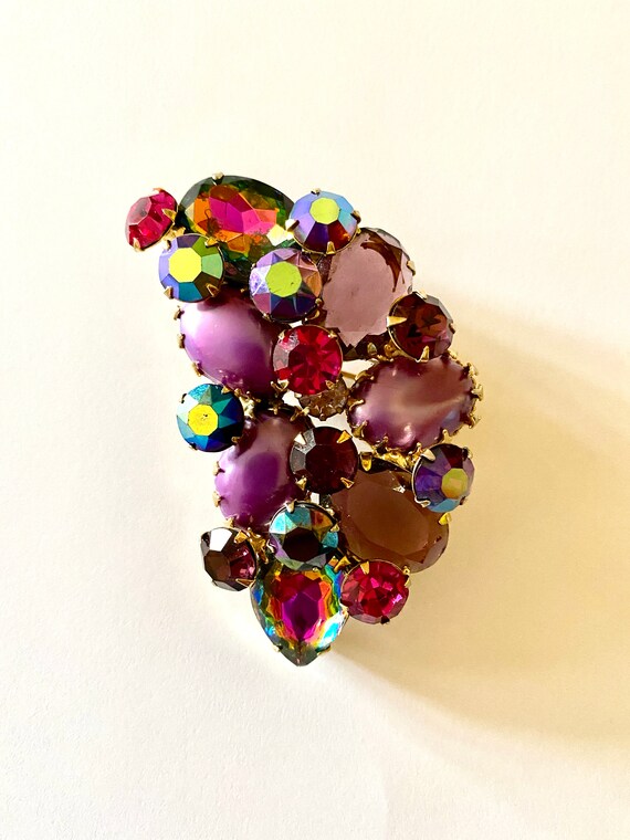Vintage Purple Glass Brooch Gem