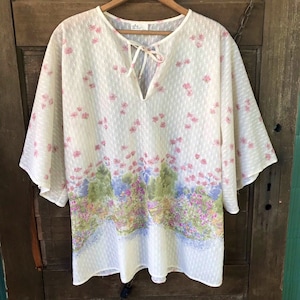 Vintage 70&#39;s Lightweight Semi Sheer Floral Bell-sleeved Tunic Top by Re Vel California