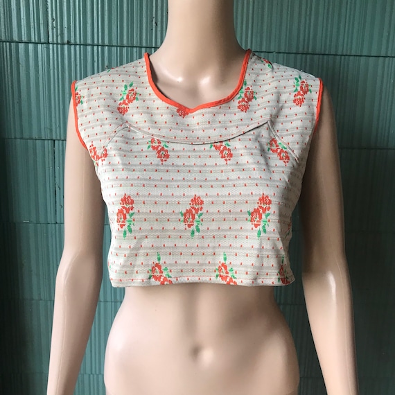 Vintage 60's Groovy Mod Abstract Print Crop Top T… - image 1