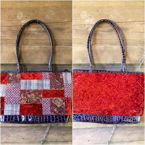 vintage 80's/90's Large Patchwork Velvet Tapestry Structuré Accordion Tote Purse