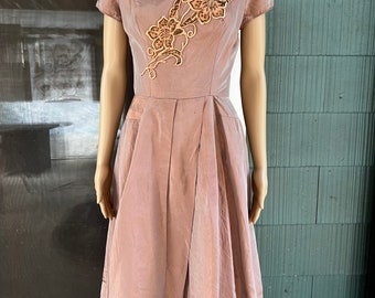 Vintage 60's Shimmering Dusty Pink Tafeta Party Dress with Beaded Appliqué size small by Emiko