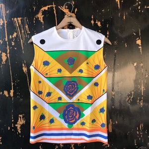Vintage 60's Mod Art Nouveau Blue Roses Novelty Print Nylon Sleeveless Top by Miss Holly size small