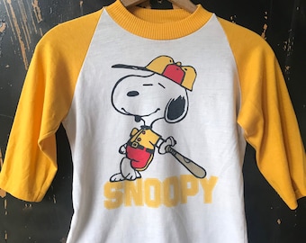 Vintage 70’s Rare Snoopy Raglan Baseball Tee Size extra small or youth size 14