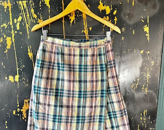 Vintage 90’s High Waisted Beige and Green Tone Plaid Linen Wrap Skort by Fundamental Things Size 10