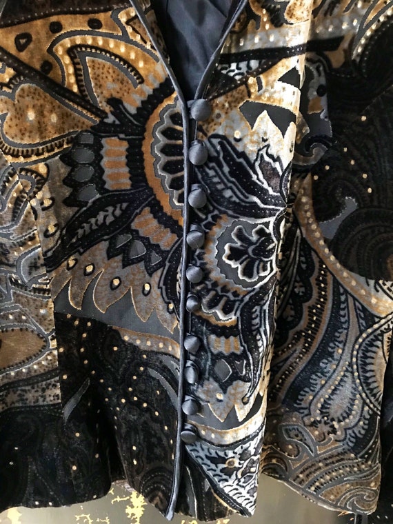 Vintage 90's Luxe Brown and Gold Paisley Velvet C… - image 7