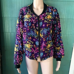 Vintage 80's/90s Purple Floral Print Zip-Up Bomber Jacket size Large image 1