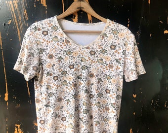 Perfect Vintage 90's Floral Print Babydoll T-shirt tamaño mediano