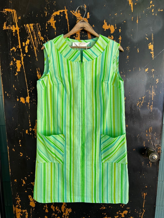 Vintage 60's Deadstock Mod Lime Green Striped Sle… - image 1